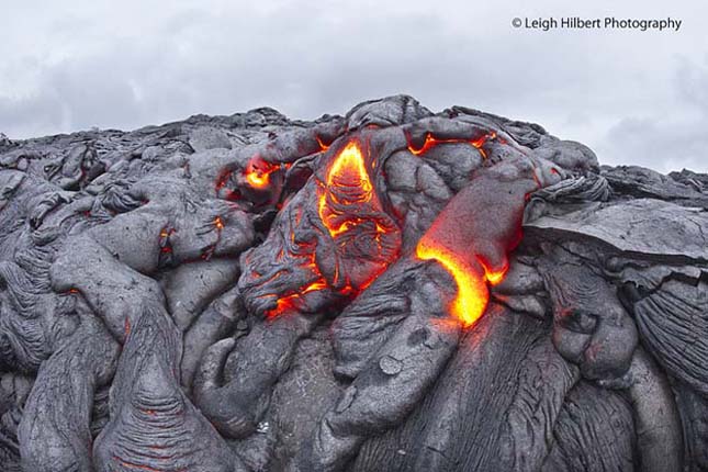 Hawaii az izzó láva földje